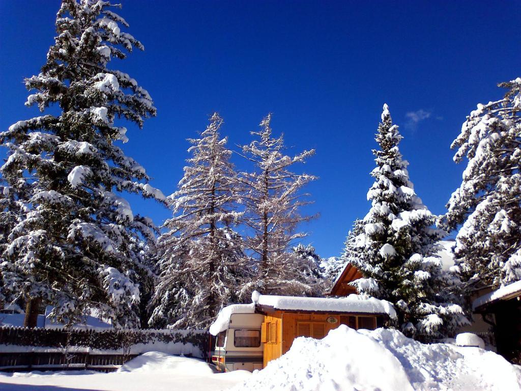 Camping Catinaccio Rosengarten Pozza di Fassa Exterior photo