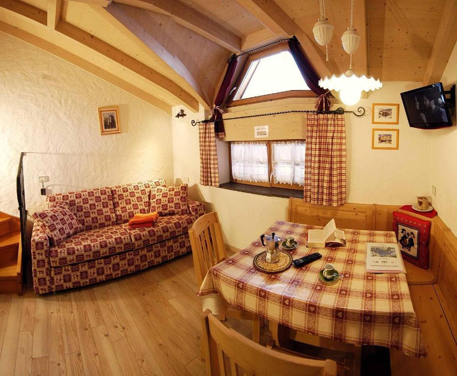 Camping Catinaccio Rosengarten Pozza di Fassa Room photo